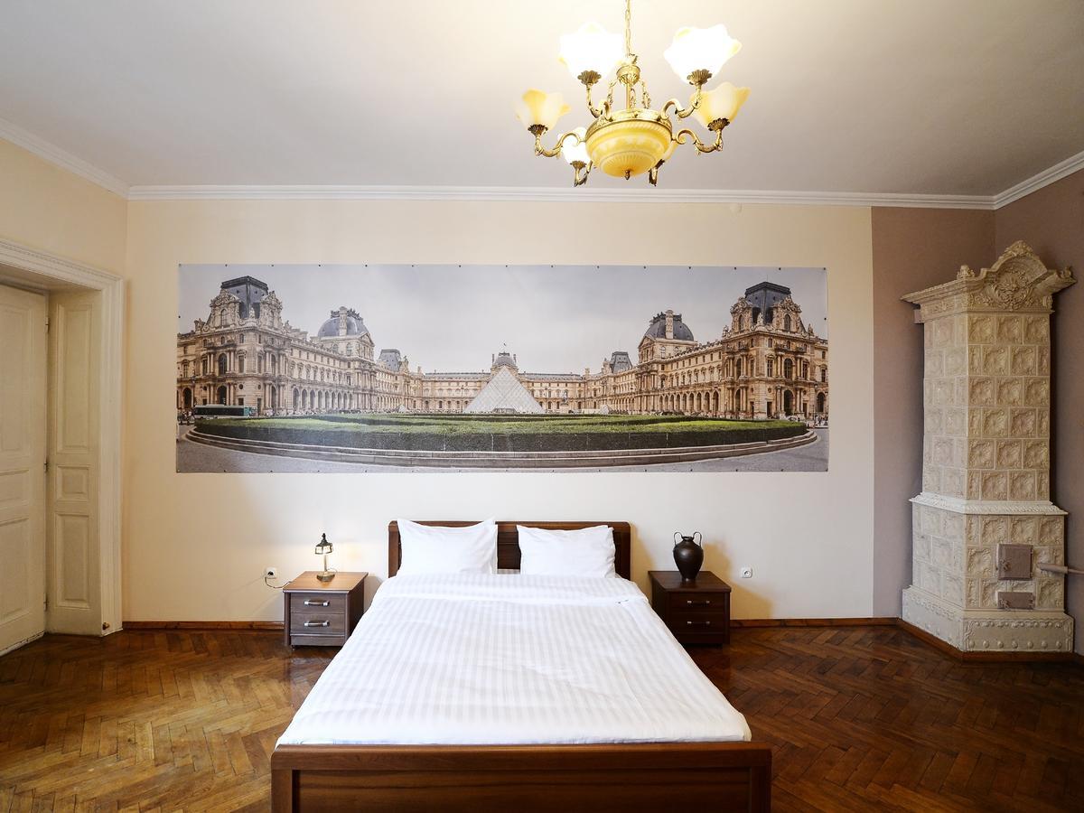 The Historical Family Nest In City Centre 리비프 외부 사진